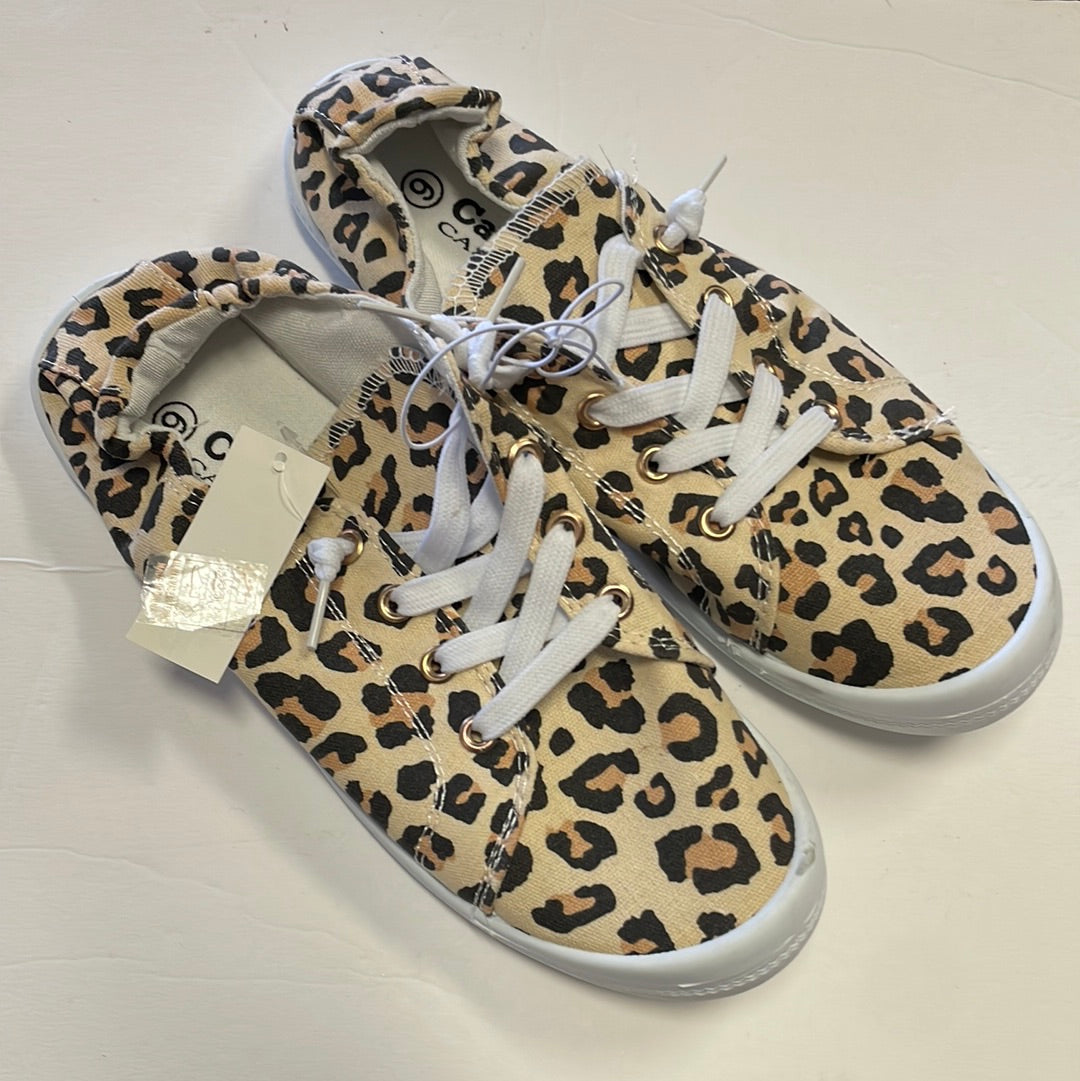 Women’s, Bobbie Brooks Cinched Back Tennis Shoe