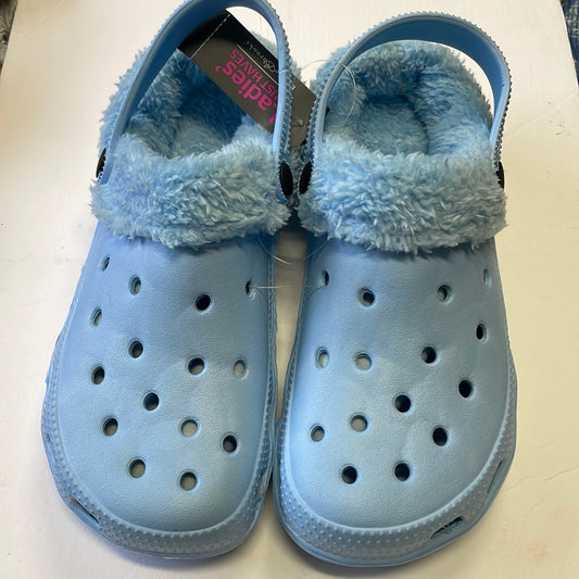 Women’s Bobbie Brooks Clog Shoe