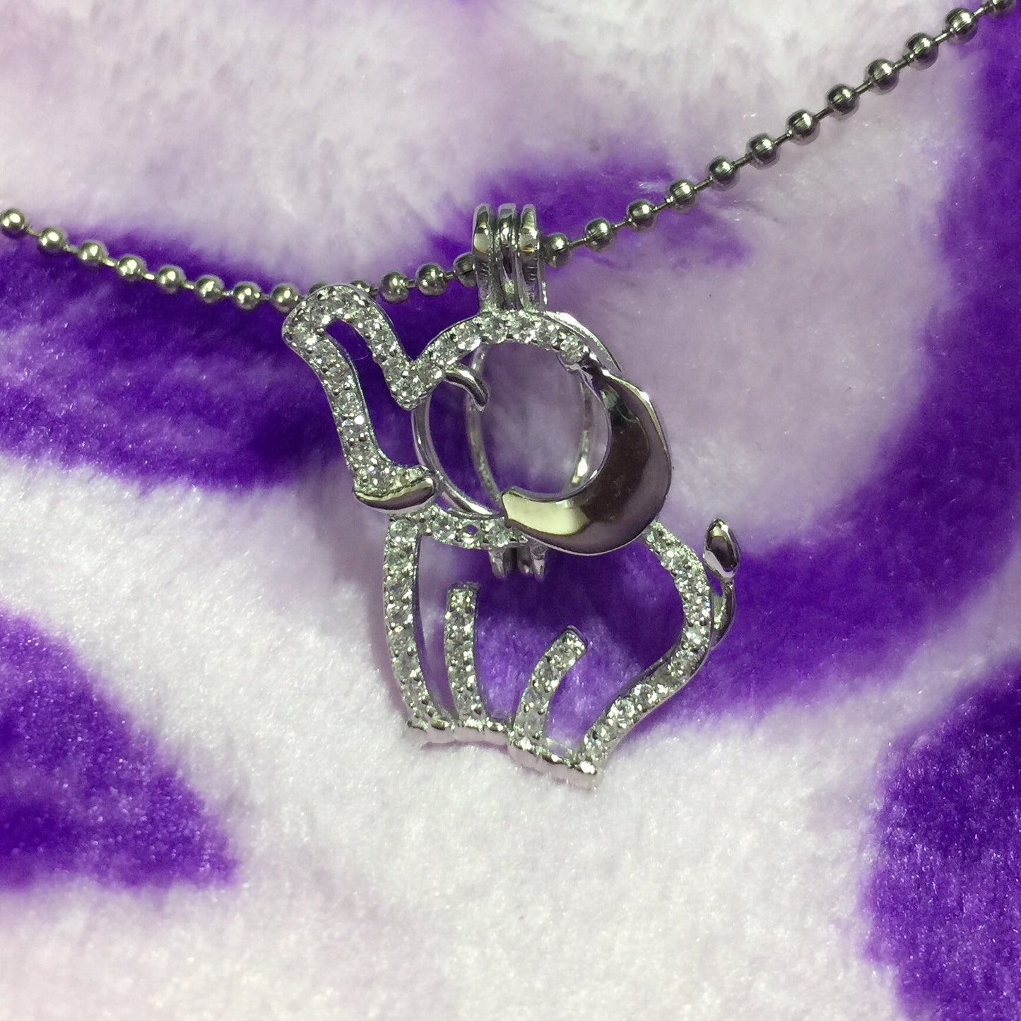 Elephant Bling Single-Pearl Cage Pendant (Sterling Silver)