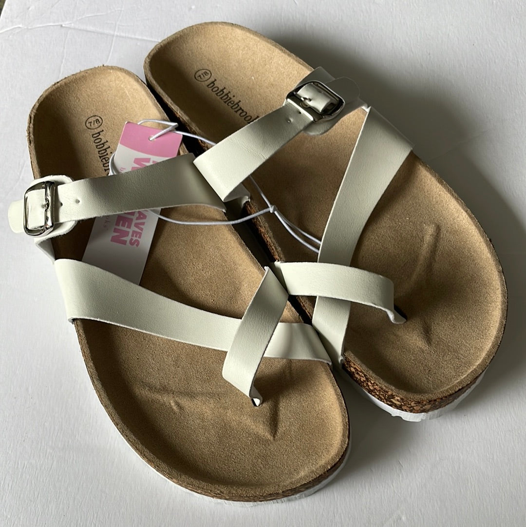 Women’s Bobbie Brooks Toe Loop Sandal