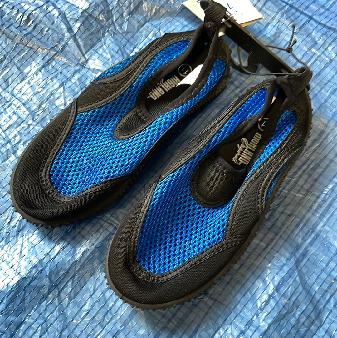 Youth, Water Shoes