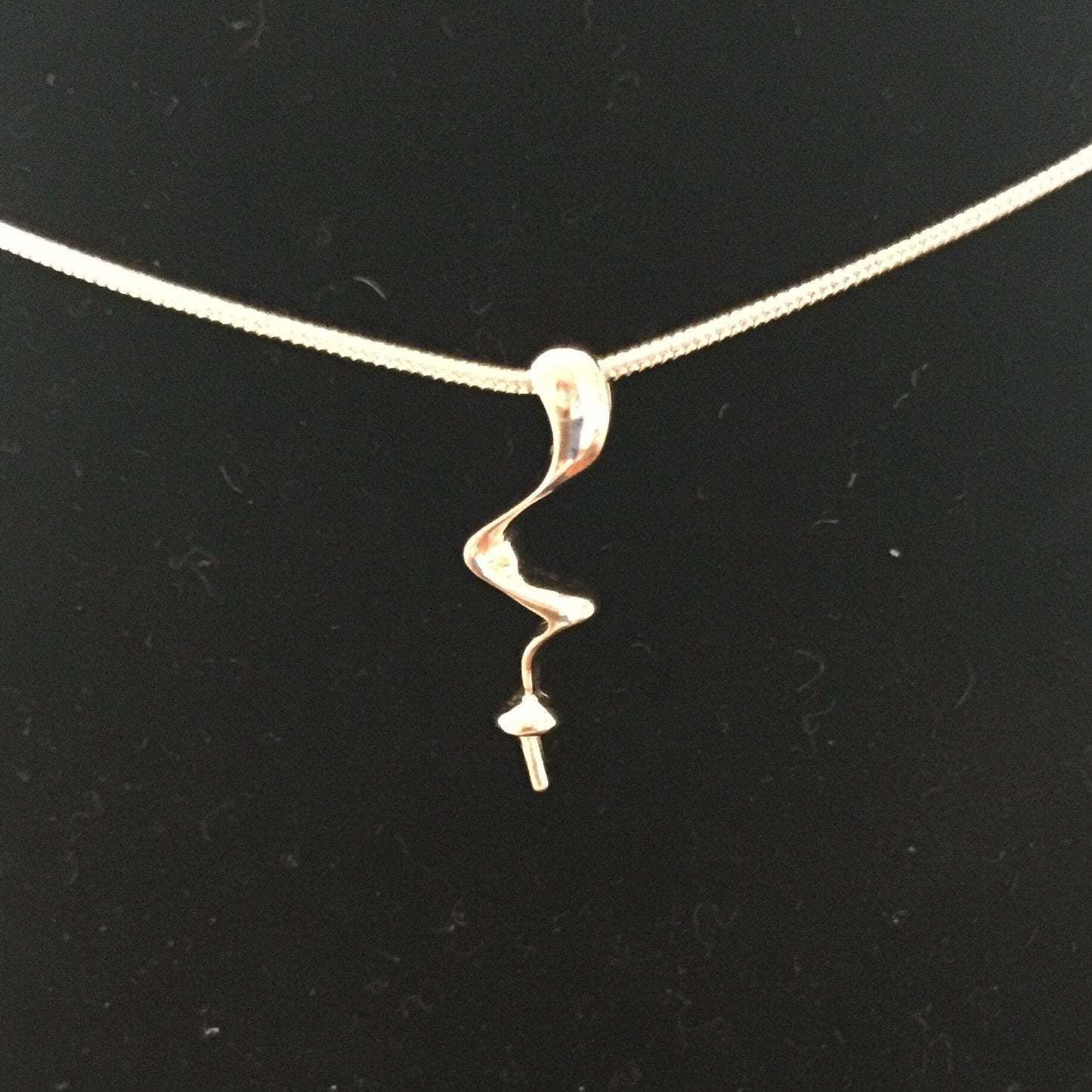 Ribbon Single-Pearl Pendant Mounting (Sterling silver)