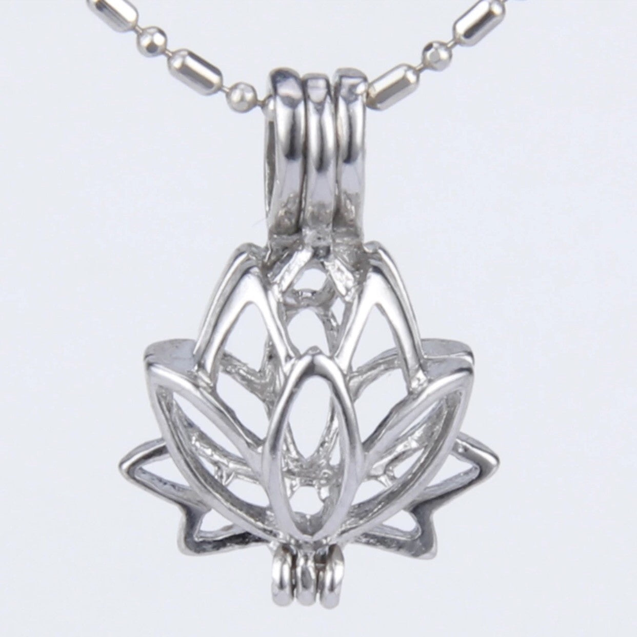 Lotus Flower Single-Pearl Cage Pendant (Silver Plated)