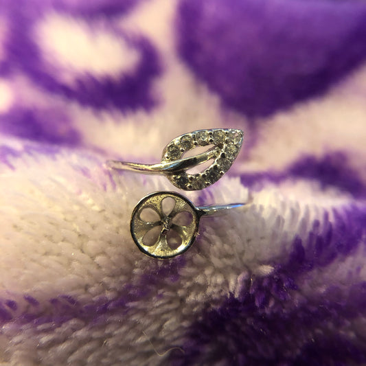 Open Leaf Ring Mounting (Sterling silver)