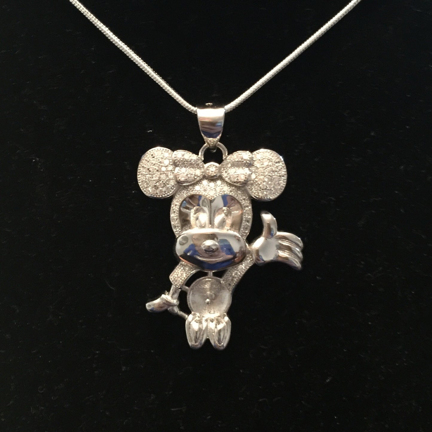 Minnie Mouse Short Single-Pearl Pendant Mounting (Sterling silver)