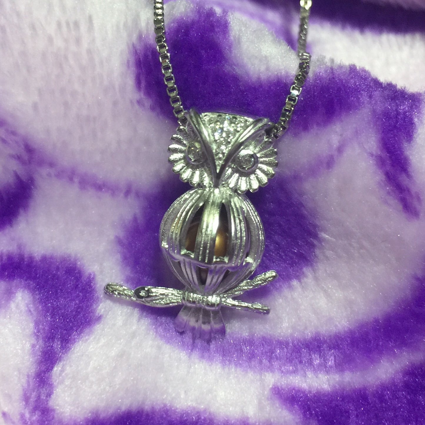 Sophisticated Owl Single-Pearl Cage Pendant (Sterling Silver)